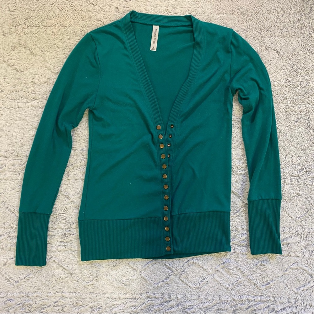 🔸3 for $20🔸 Snap sweater size medium